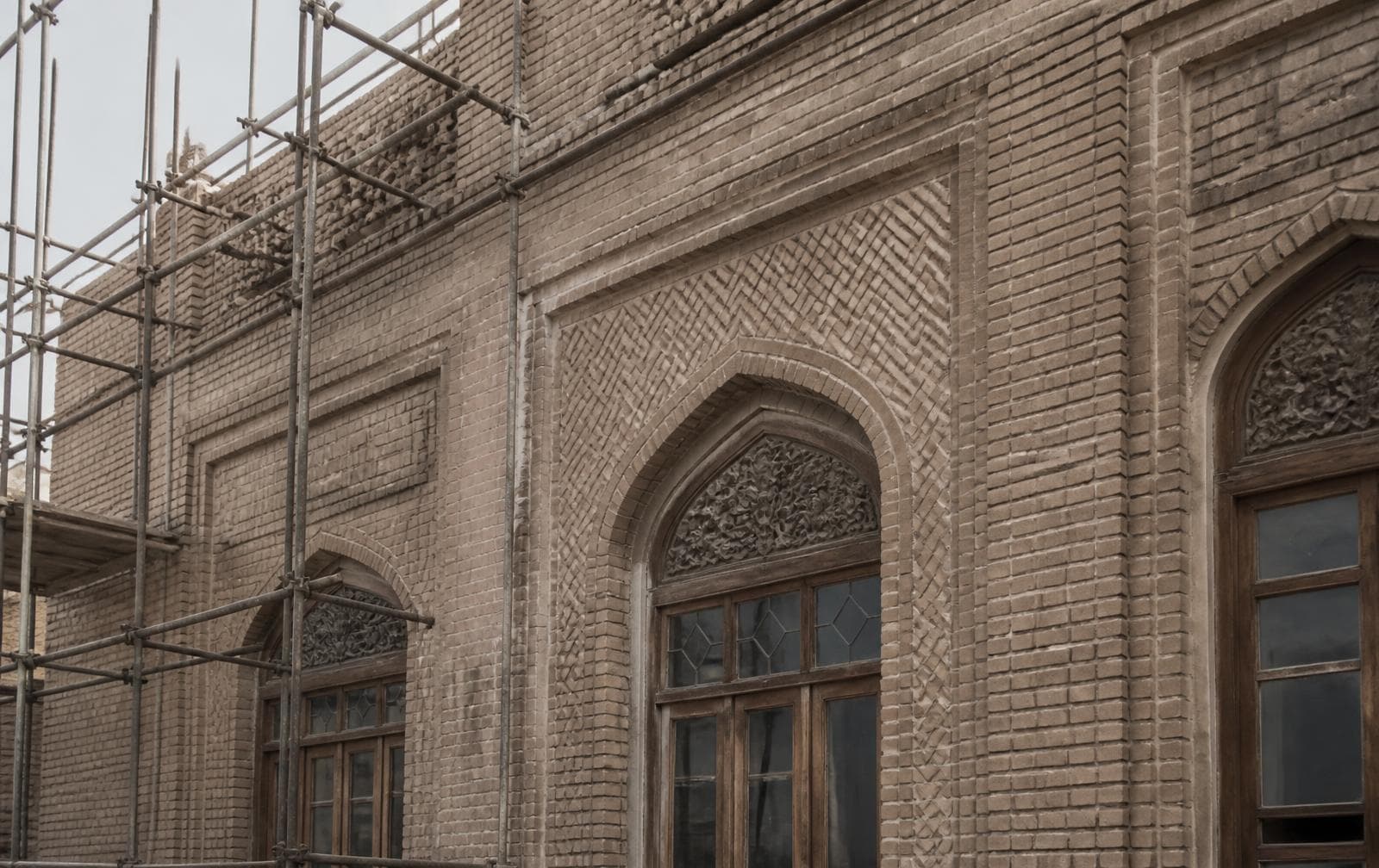 مرمت سازهای رواق بازار تجریش